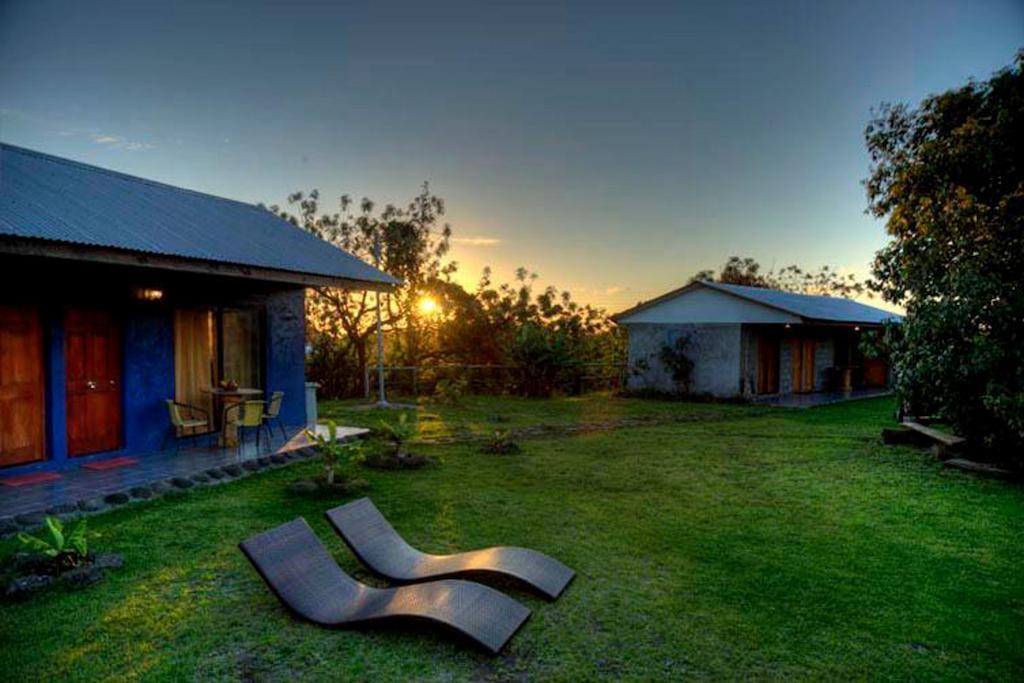 Hostal Pukao Hanga Roa Exterior foto