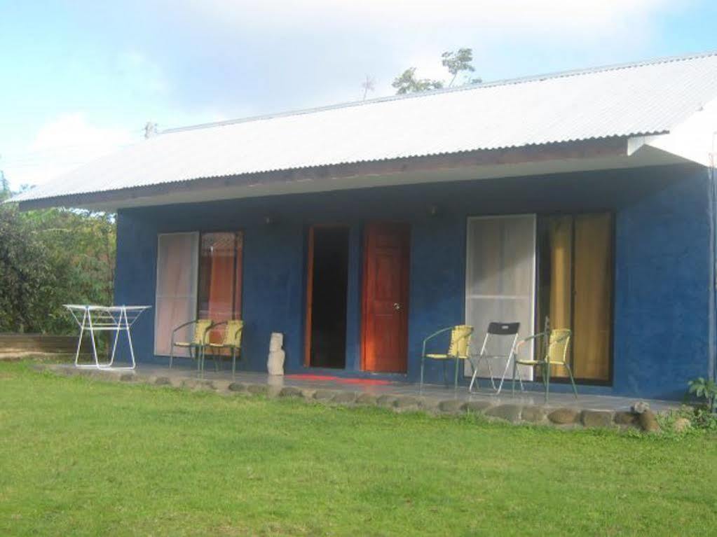 Hostal Pukao Hanga Roa Exterior foto